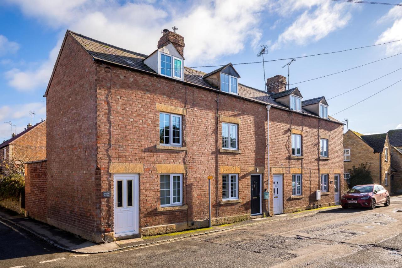 Alpha Terrace Villa Moreton-in-Marsh Exterior foto